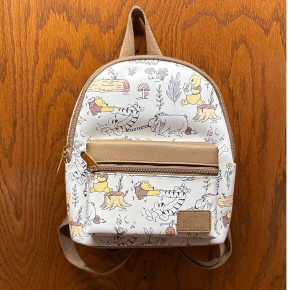 Winnie the Pooh BackPack - Picture 1 of 7